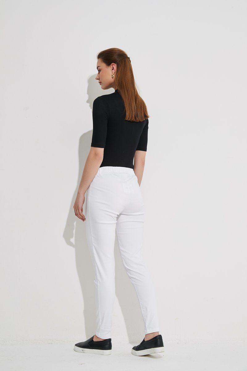 Straight Pant - White