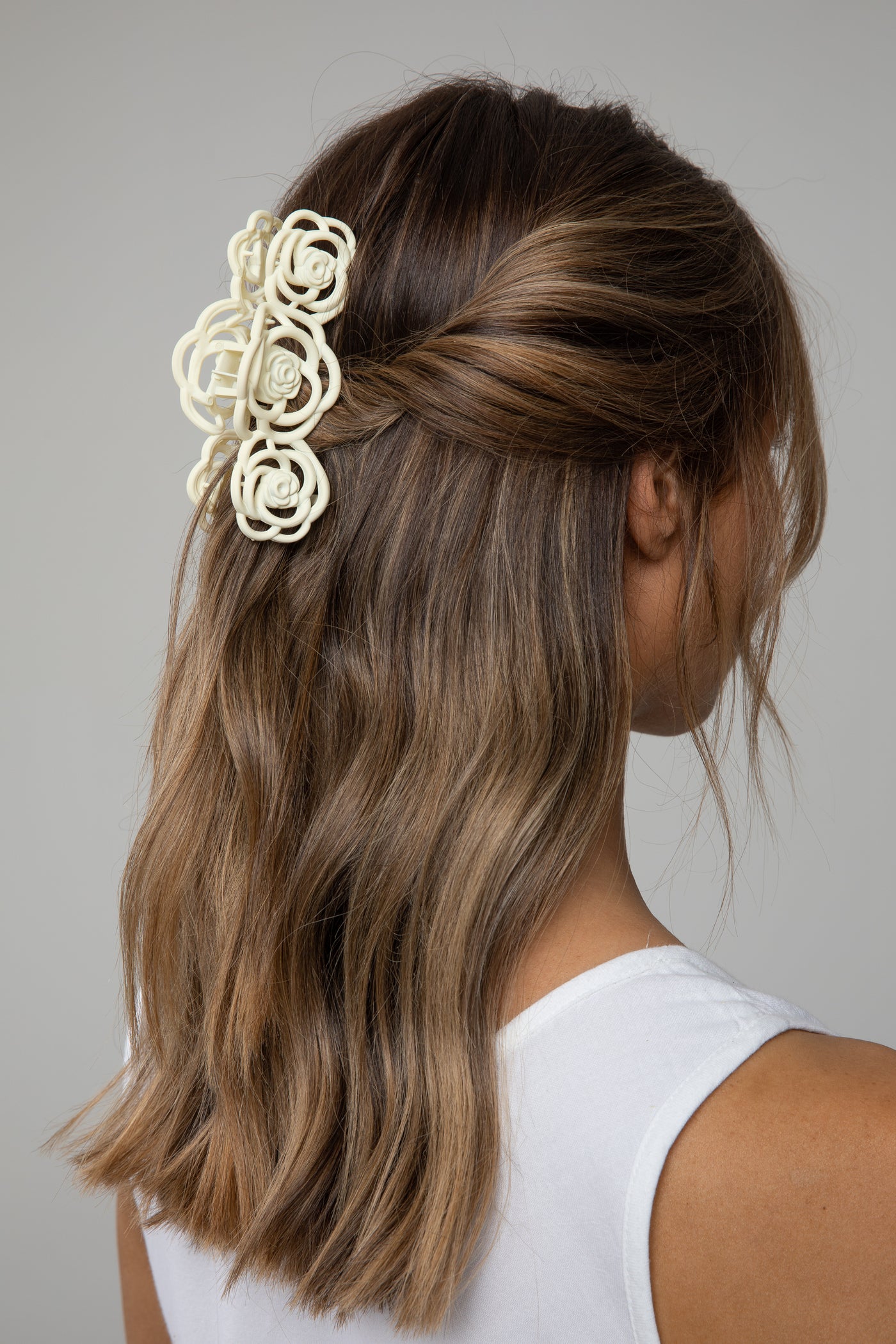 Long Rose Hair Claw - Ivory