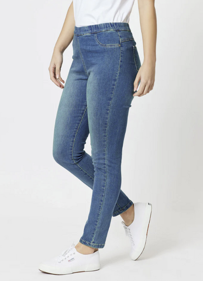 Threadz - The High Rise Slim Leg Stretch Jean - Denim - Womens Fashion